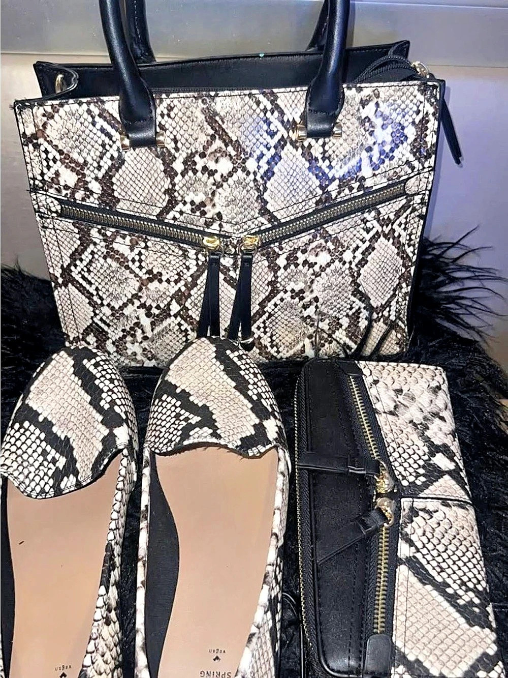 Call It Spring Women's Snake Print Tote Set Black & White Like New. Shoe size 7